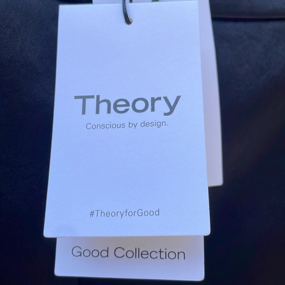 Theory | High-Waist Short in Bonded Satin - Picture 8 of 9